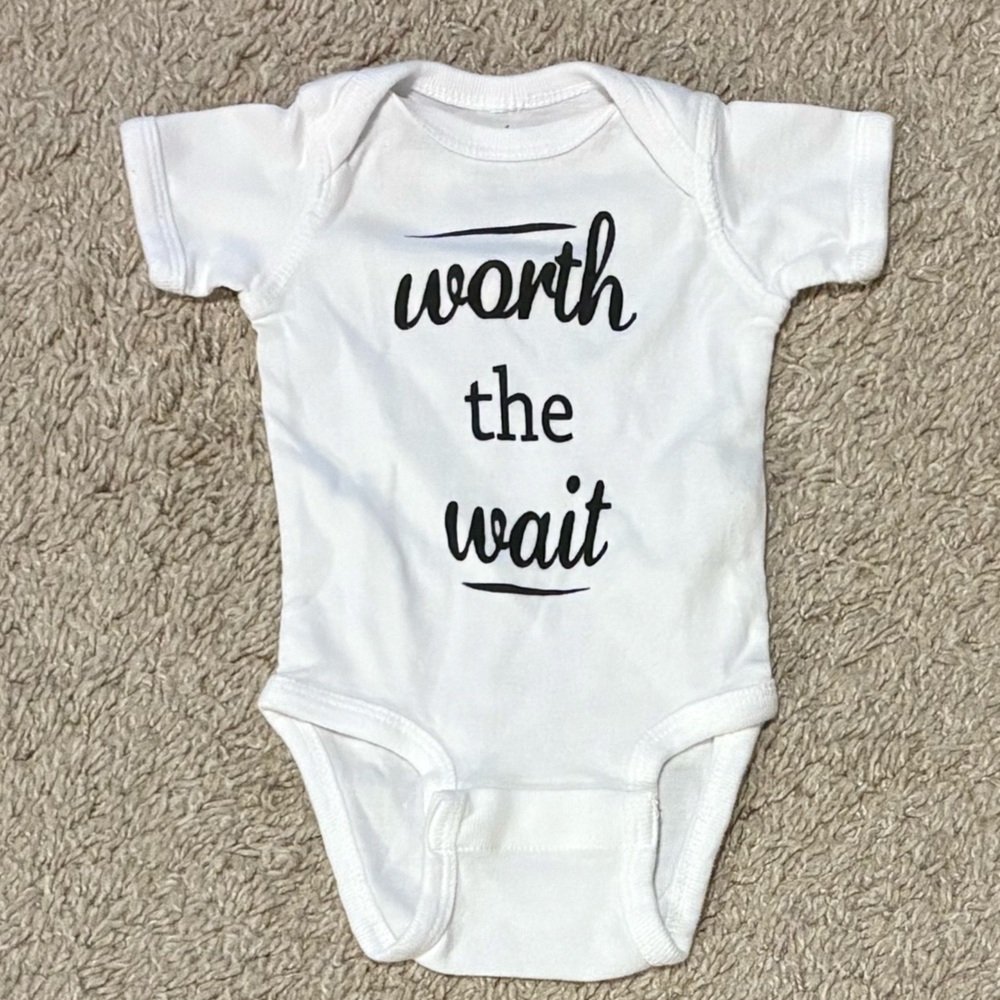 NWOT Cotton Pregnancy Announcement Onesie